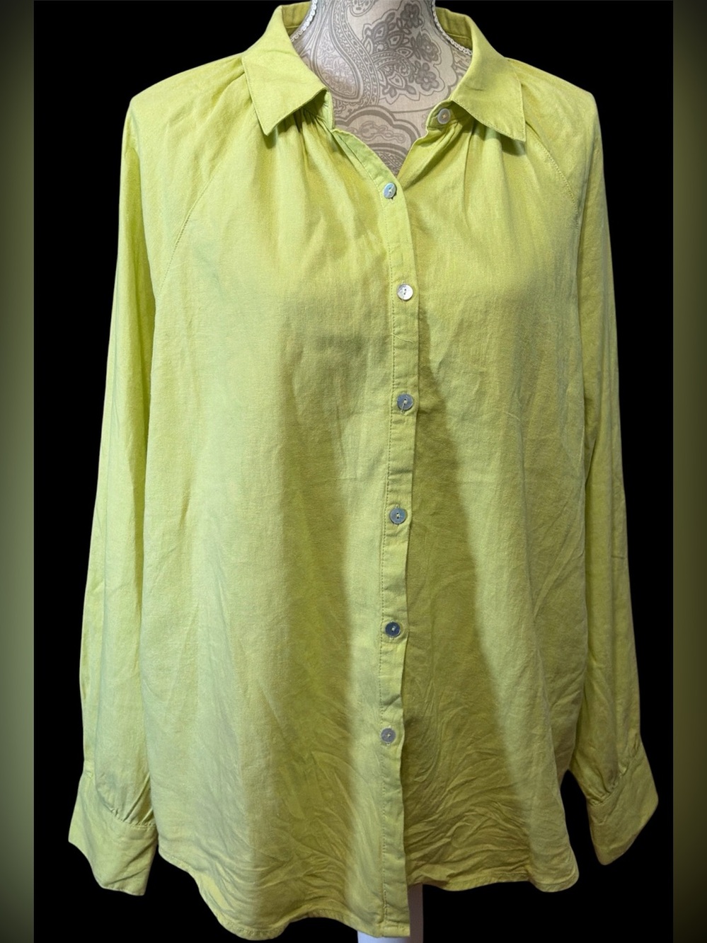 Laura Ashley woman Light Lime Button-Up L/S Shirt Linen/Rayon size XL NWT